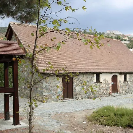 Tsangaris House In Action Holiday home *